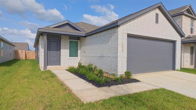 Building Photo - 21518 Willow River Canyon Ln