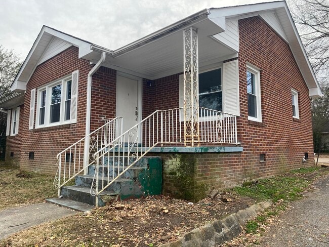 Front porch - 730 Westwood Ave