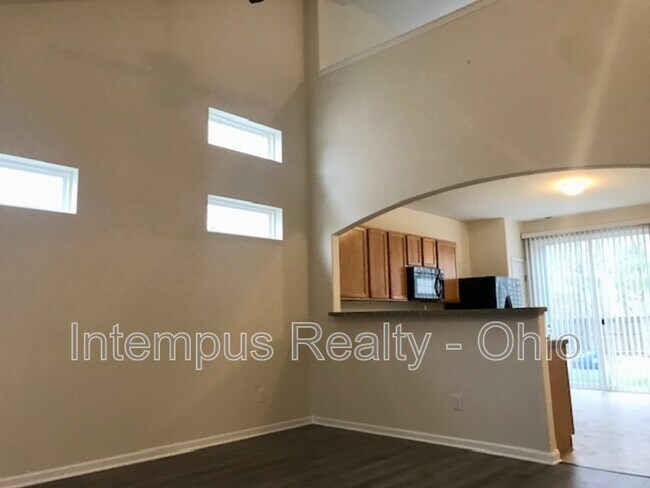 Foto del edificio - 2844 Hillstone St