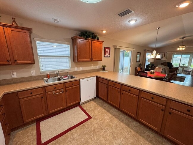 Building Photo - 3076 Gulfport Ct