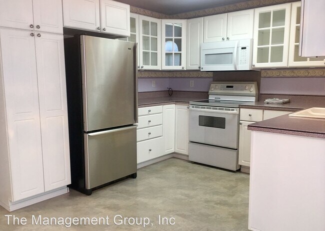 Building Photo - 3 br, 2.5 bath House - 3907 NE 123rd Avenue