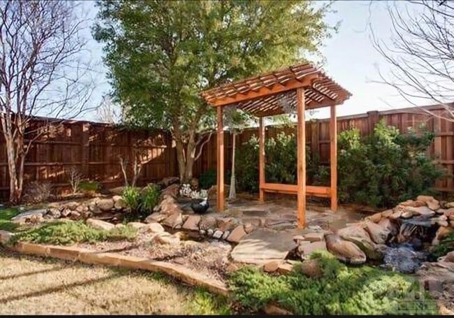 Building Photo - 8864 Kennsington St