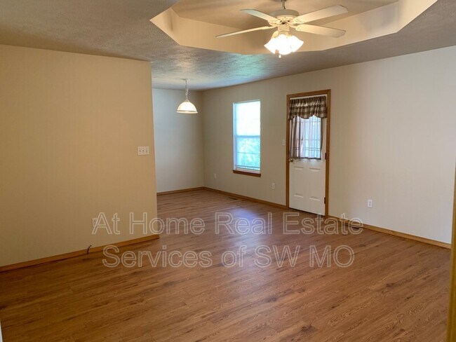 Building Photo - 2149 N Adams Ct