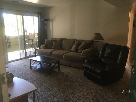 Foto del edificio - 4660 White Rock Cir