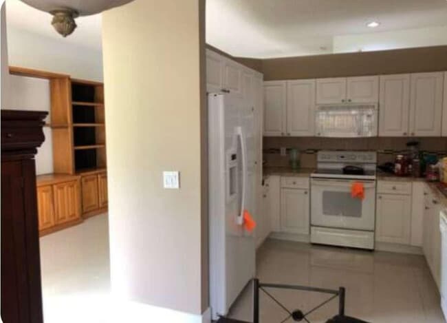 Foto del edificio - 862 Vista Meadows Dr