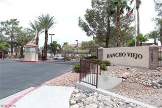 Building Photo - 7885 W Flamingo Rd