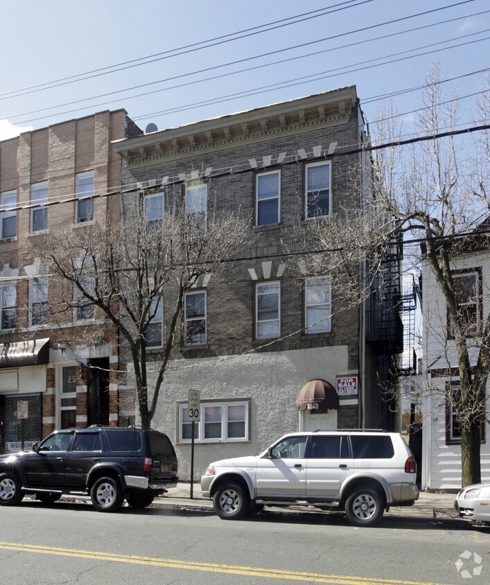 23 Drake Ave, New Rochelle, NY 10805 Apartments in New Rochelle, NY