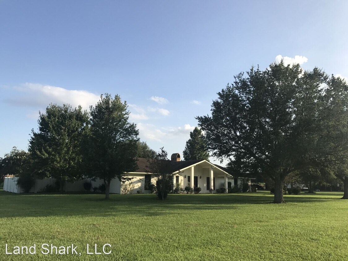 Foto principal - 3 br, 3 bath House - 11094 Highway 165 North