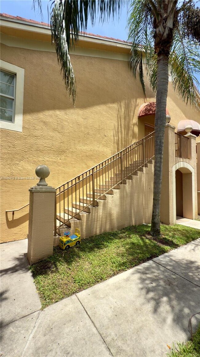 Foto del edificio - 4241 San Marino Blvd