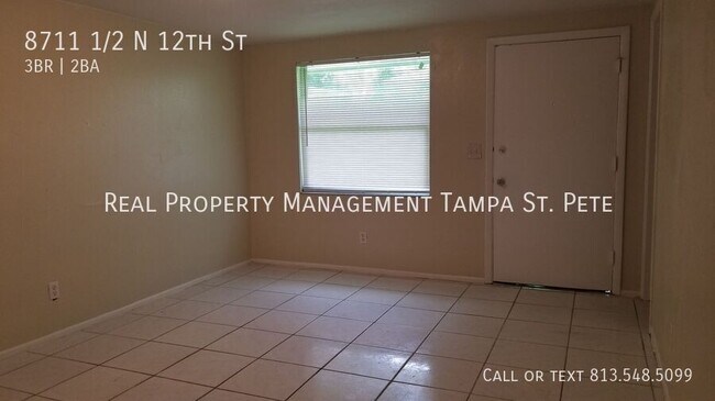 Building Photo - 8711 1/2 N 12th St-