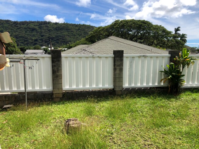 Foto del edificio - 2739 Hillside Ave