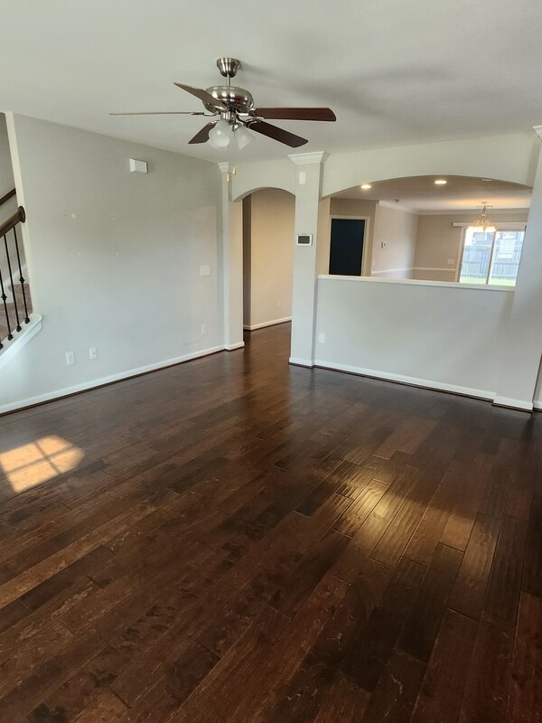 Foto del edificio - 238 Camber Rd