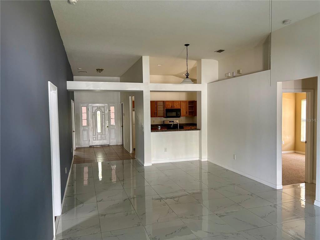 Foto del edificio - 24905 Siena Dr