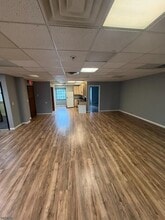 Building Photo - 350 S Sparta Ave