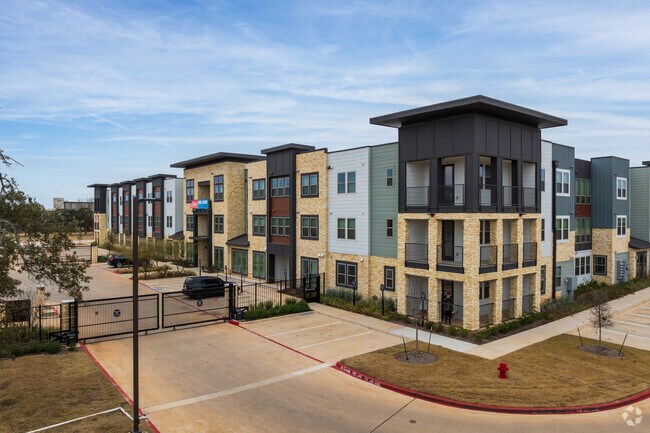 Foto del edificio - Birdie on Woodland Greens