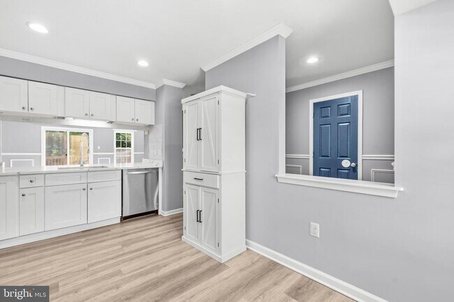 Foto del edificio - 4217 Kenton Cir
