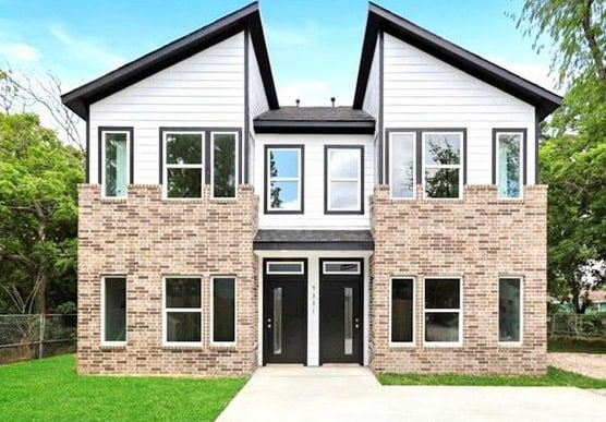 Front of the house - 5329 Higgins St