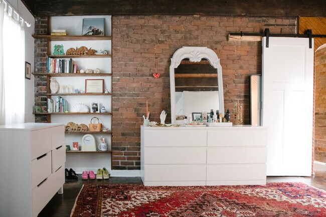 Foto del edificio - 124 Winkler St