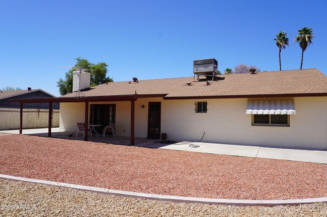 Building Photo - 3035 W Angela Dr