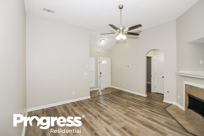 Foto del edificio - 5675 Mandy Smith Ln