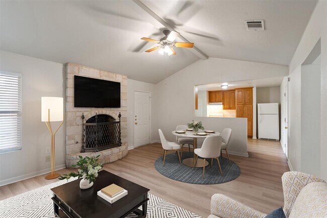 Foto del edificio - 8408 Staunton Dr