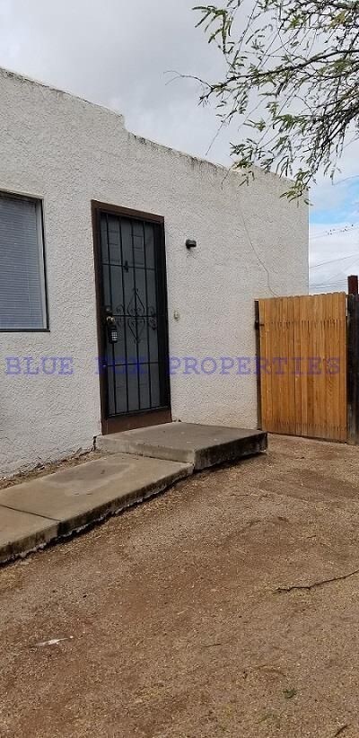 Primary Photo - 2241 N Treat Ave