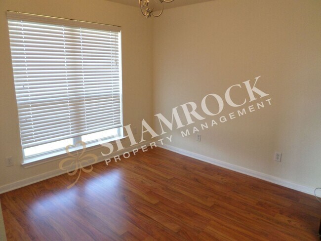Foto del edificio - 10238 Condor Loop