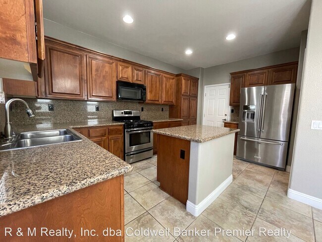 Building Photo - 3 br, 3 bath House - 10979 Lampione Street