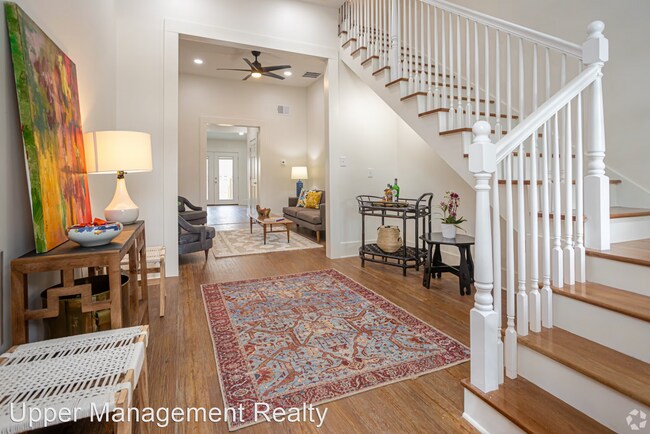 Building Photo - 1 br, 1.5 bath Apartment - 1212-26 Bordeau...