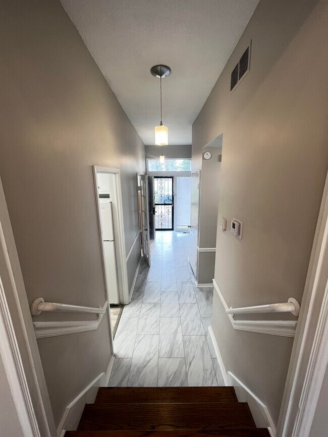 Foto del edificio - 5763 Barfield Rd