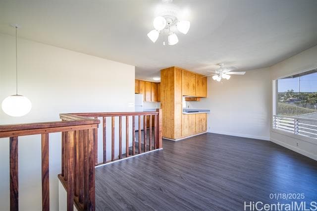 Foto del edificio - 98-137-137 Kalike Pl