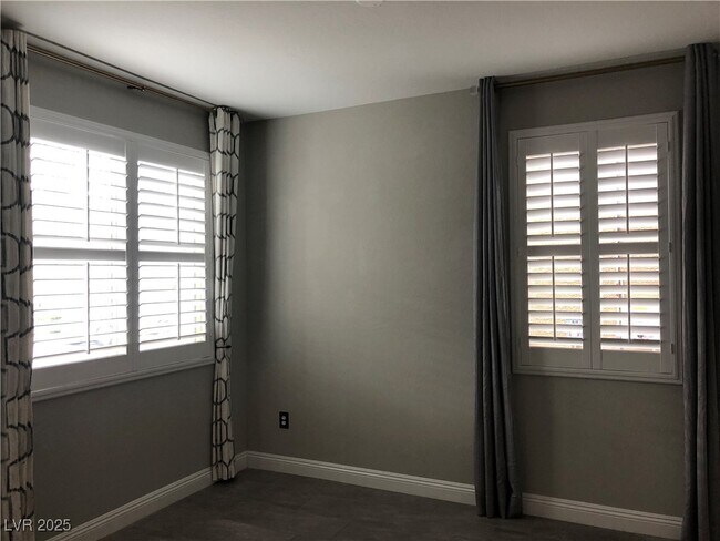 Foto del edificio - 7182 Willow Moss Ct