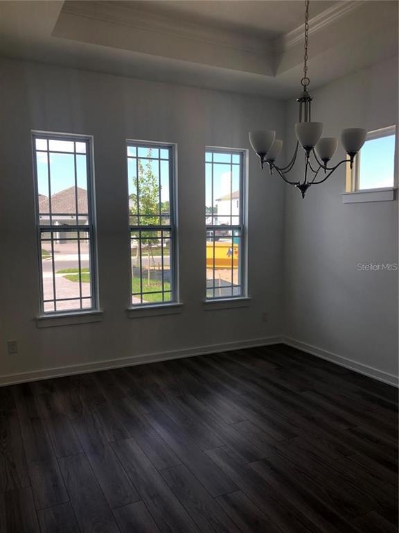 Foto del edificio - 17582 Lake Star Rd