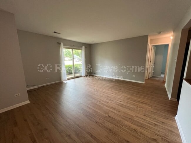 Building Photo - 709 Central Rd