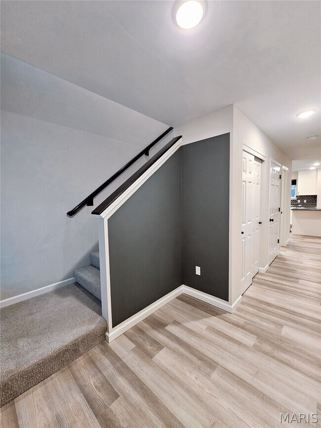 Foto del edificio - 367 Newbridge Wy