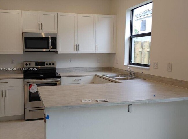 Foto del edificio - 28717 SW 132nd Pl