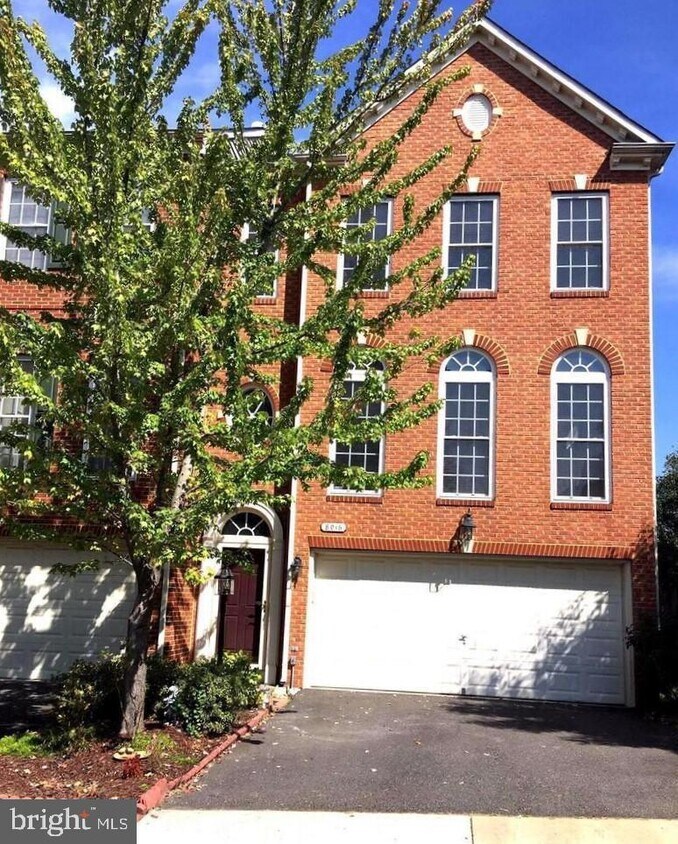 Primary Photo - 8016 Samuel Wallis St