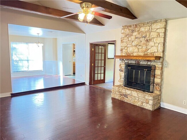 Foto del edificio - 705 Ruby Isle Dr