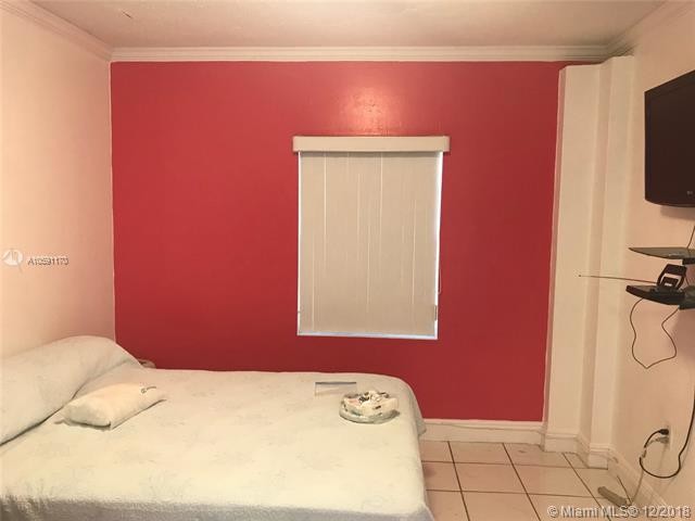 Foto del edificio - 5321 SW 4th St