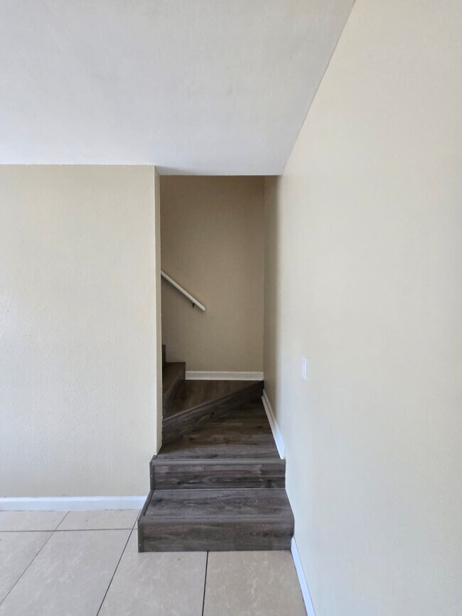 Building Photo - 8083 Anza Dr