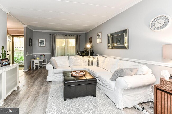 Foto del edificio - 1774 Dogwood Dr