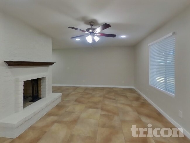 Foto del edificio - 8434 S 19th St