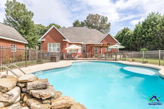 Foto del edificio - 258 Southfield Ct