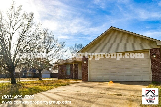 Building Photo - 1225 Stratus Dr