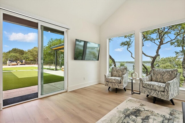 Foto del edificio - 123 Heavens Rdg