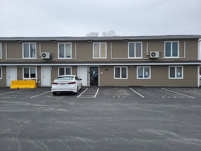 Photo du bâtiment - 1958 St Peter Ave