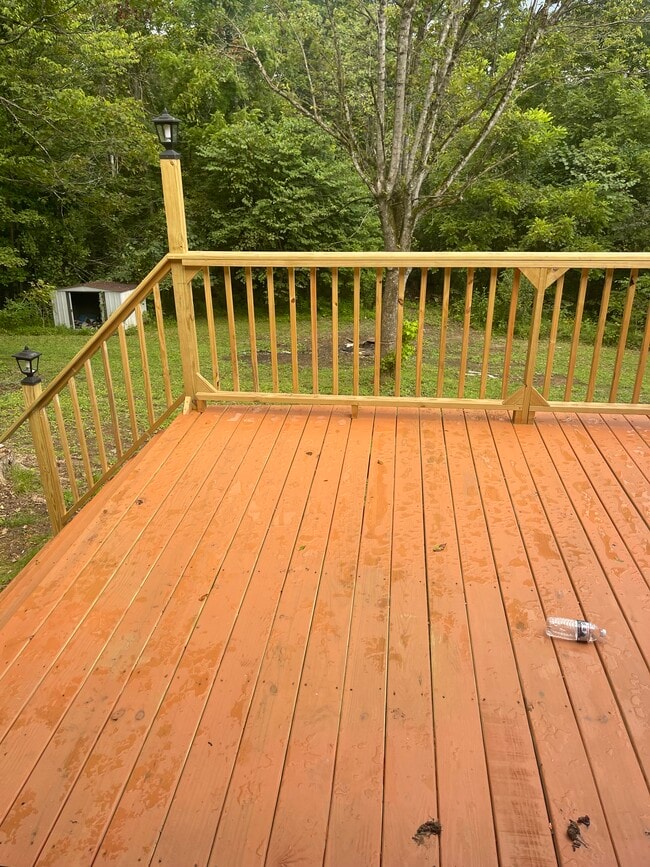 Building Photo - 290 Mark Lowery Rd