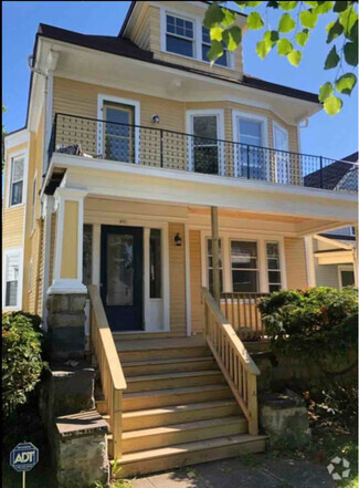 Building Photo - 171 Blaine Ave