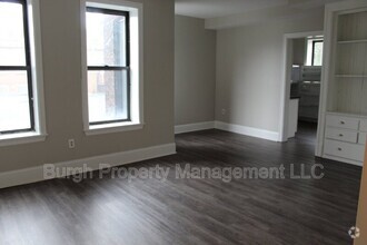 Building Photo - 1009 Penn Ave