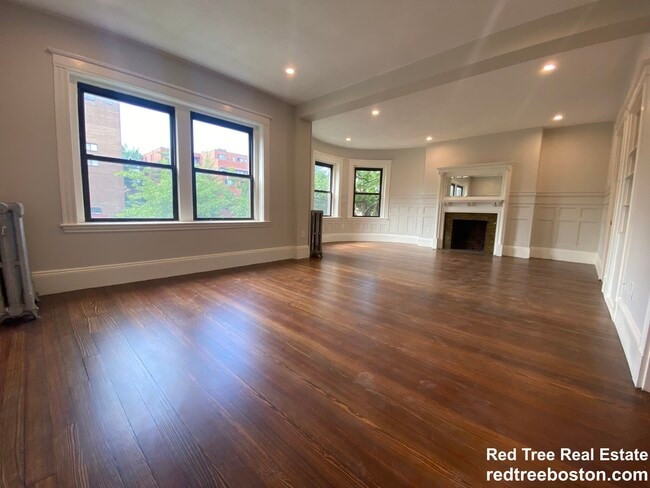 Photo - 1855 Beacon St Apartment
